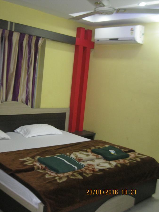 Hotel Srikrishna International Tarapith Extérieur photo